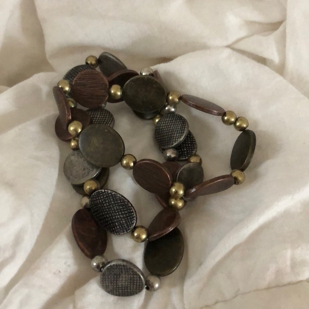 Set of two bracelets